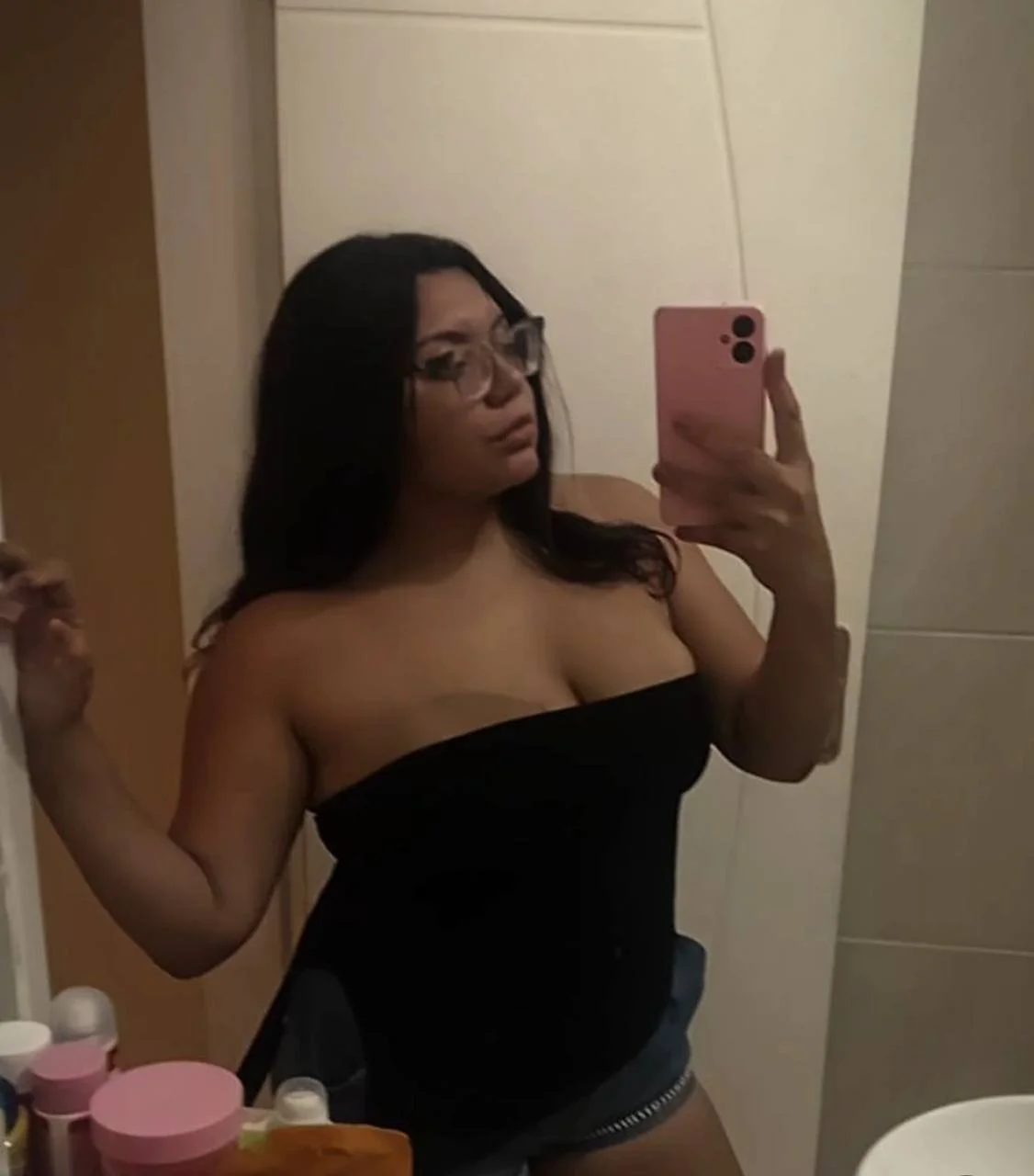 Gabi a vagabunda mais feia e estranha image 17