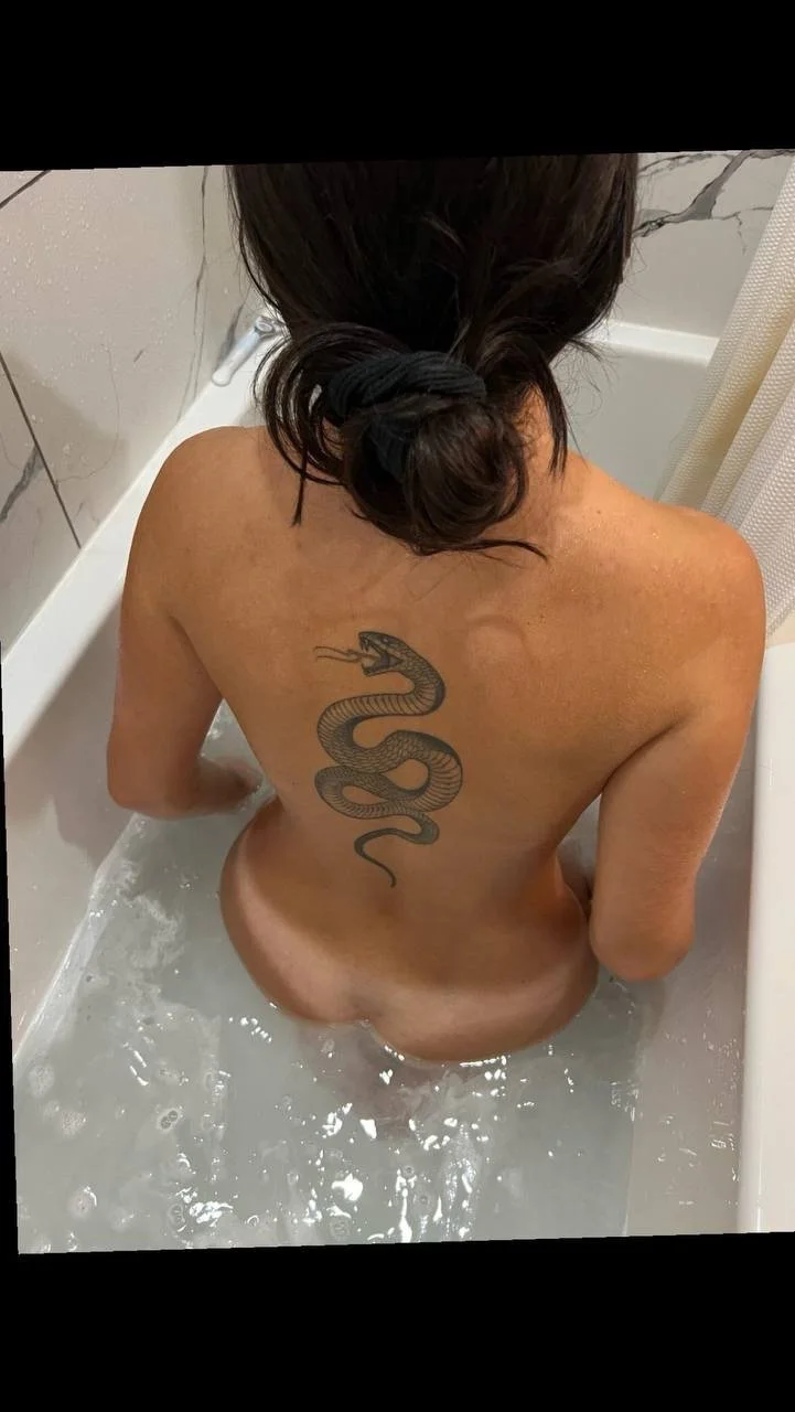 Slut Nayeli sends nudes image 15