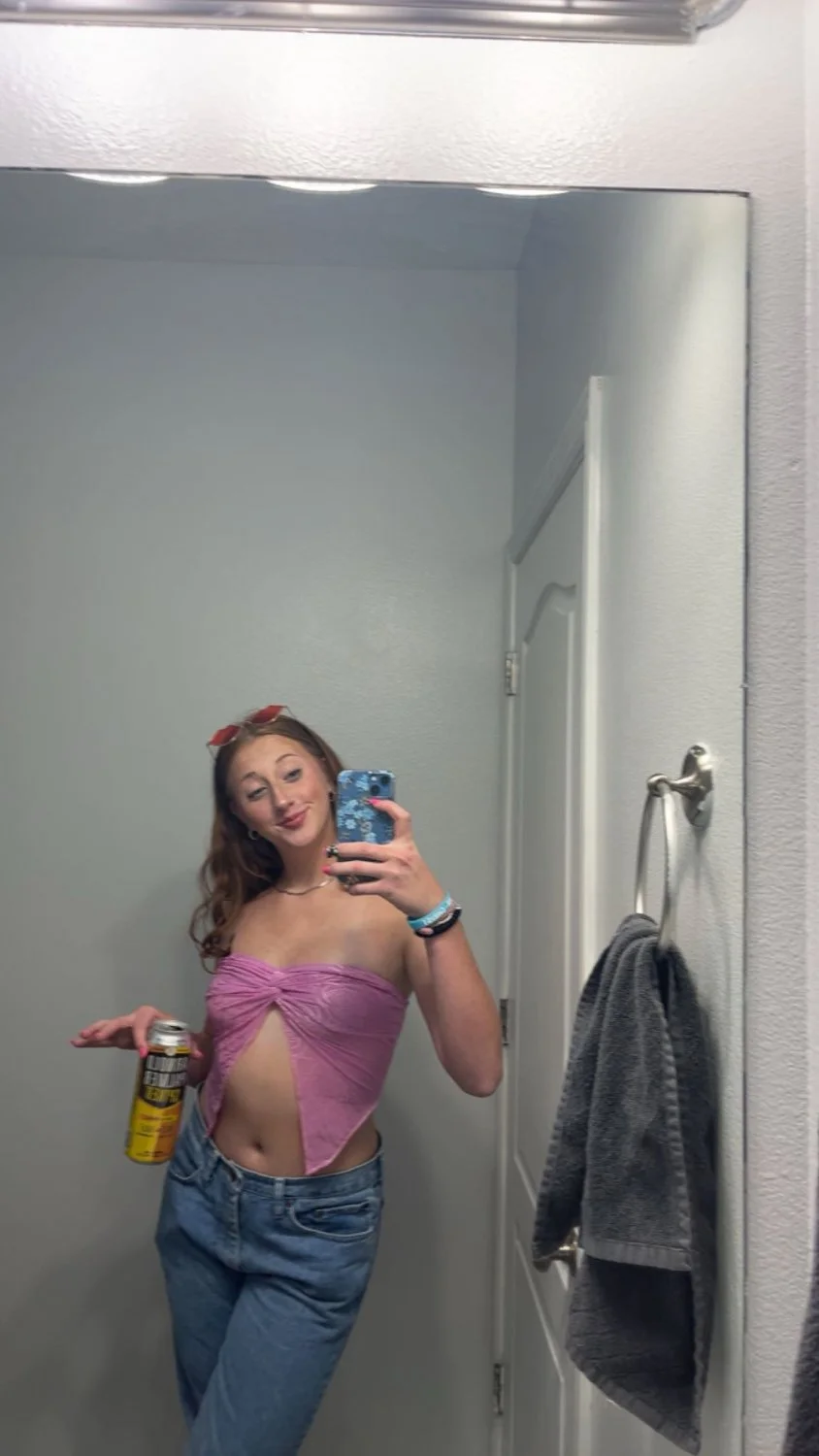 Tight teen leaked nudes image 13