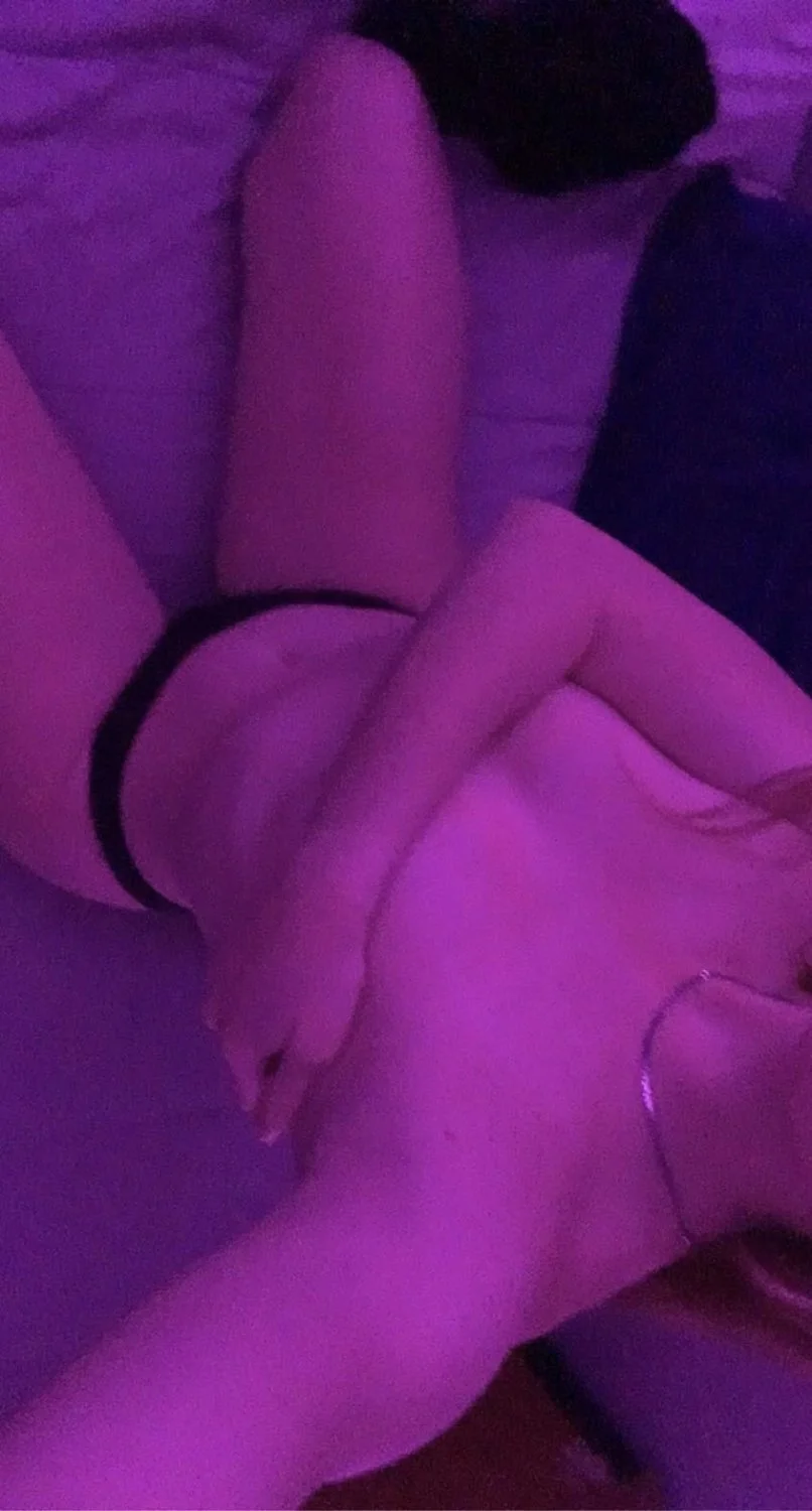 Tight teen leaked nudes image 18