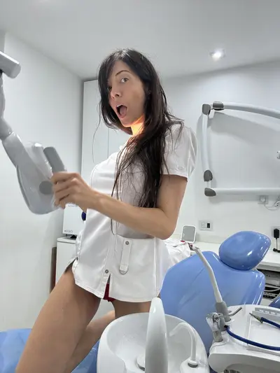 This is how I will receive my patients this morning at their dental check-ups cover image