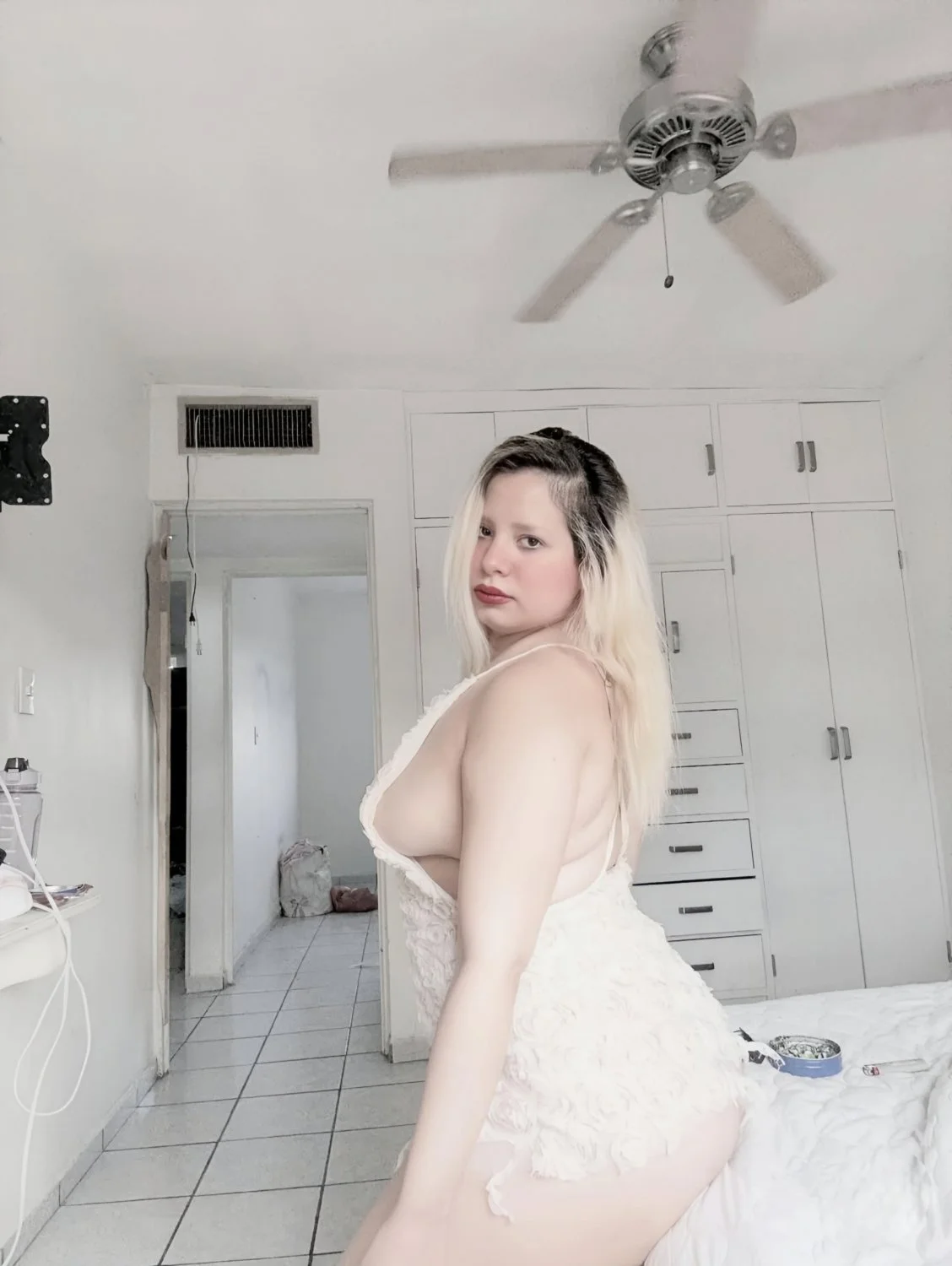 Pamela Wale culona rica nudes image 11