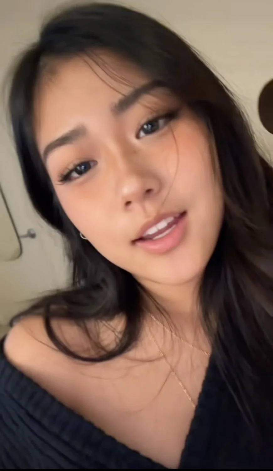 Hot Girls SG Cumpilation image 3