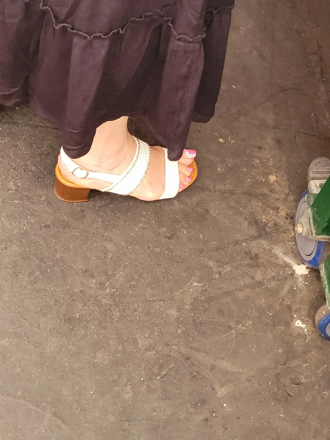 Gilf feet image 6