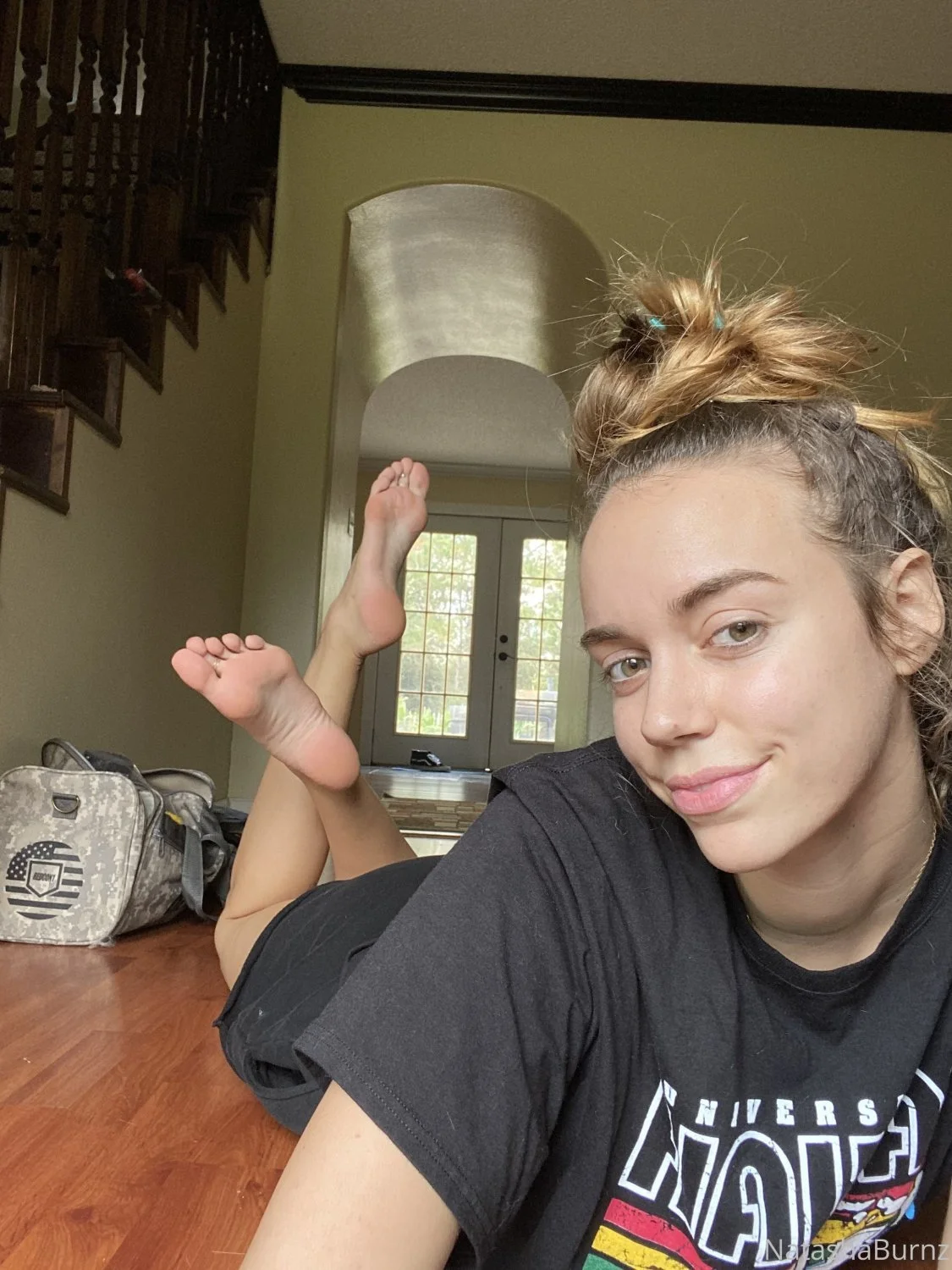 Ťäshá_Ćánädiän_Big Feet image 22