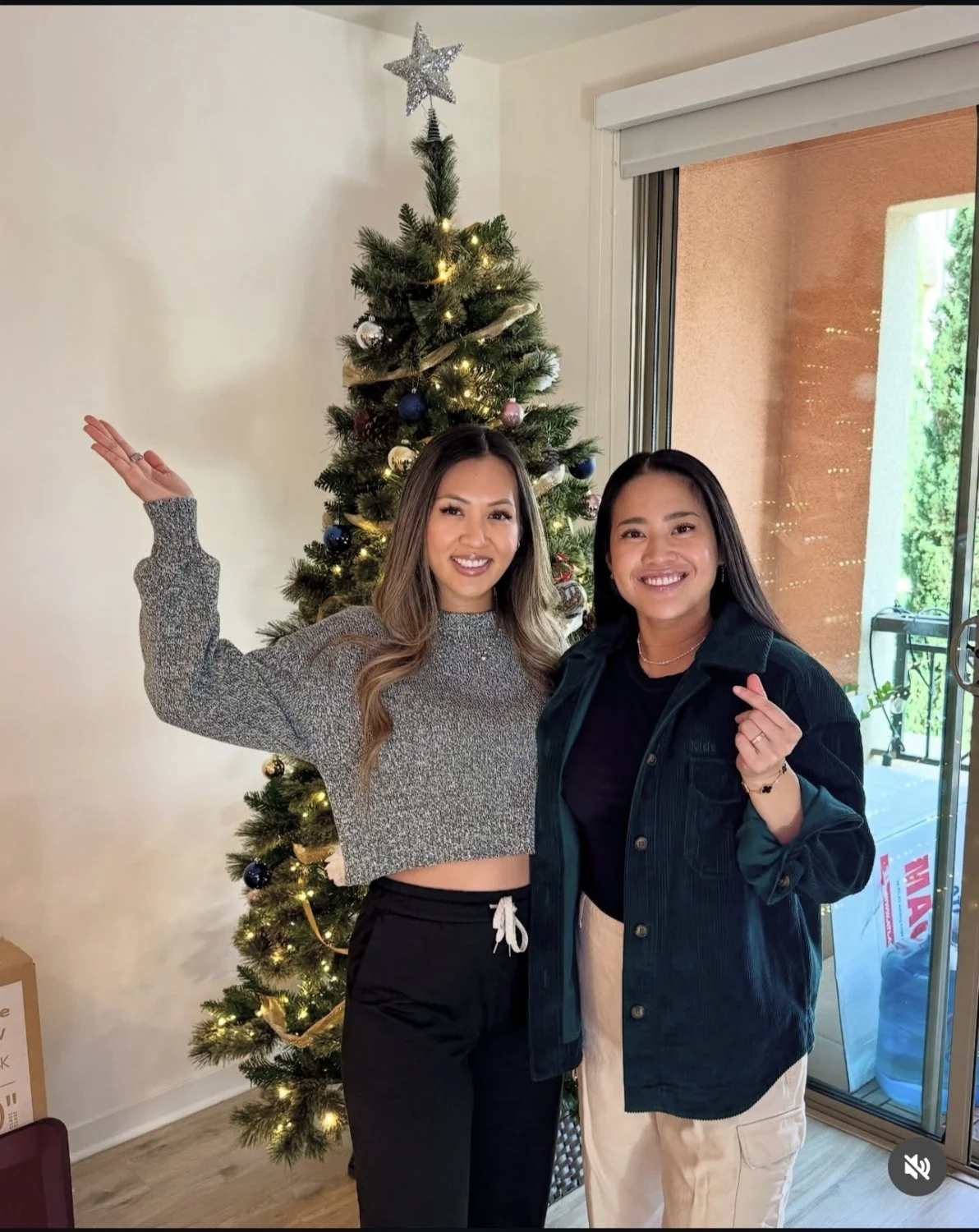 Meesh&Dee Lesbian Reactors image 33