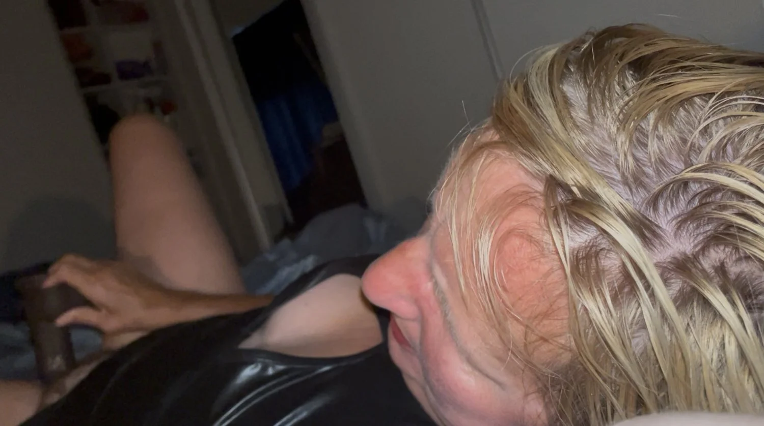 Beautiful Dutch married whore image 43