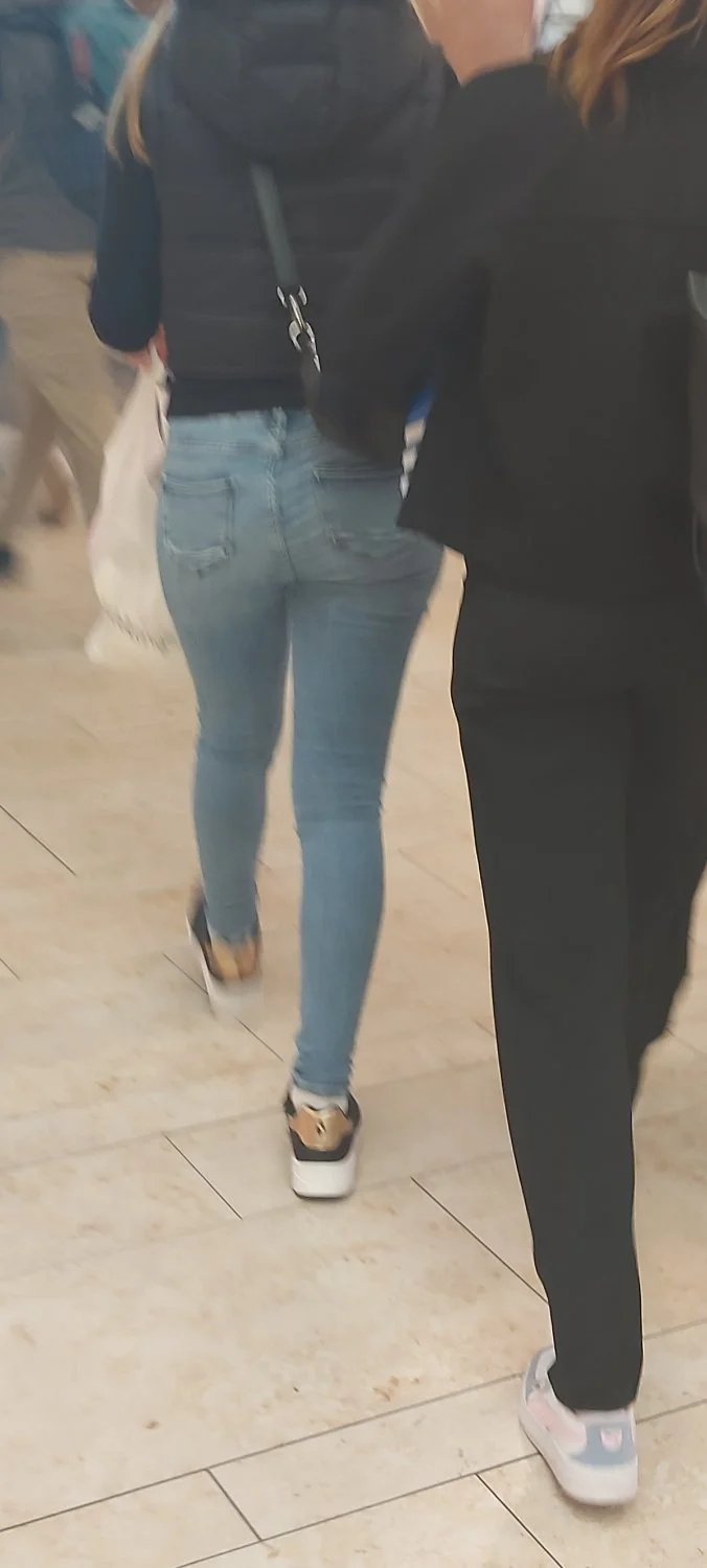Jeans in Mall image 2