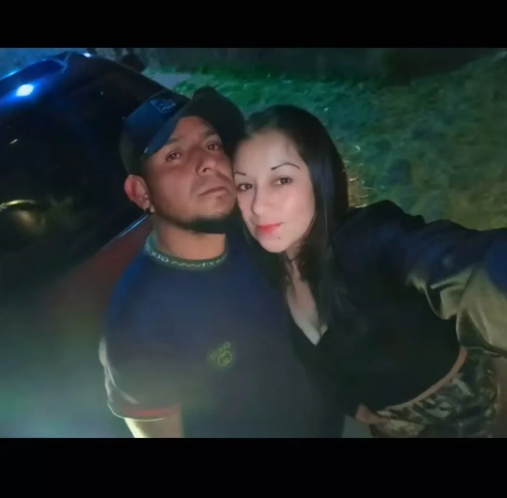 De ser amigos a ser socios pero nimodo le baje la vieja ami amigo y primero el placer y ella image 4