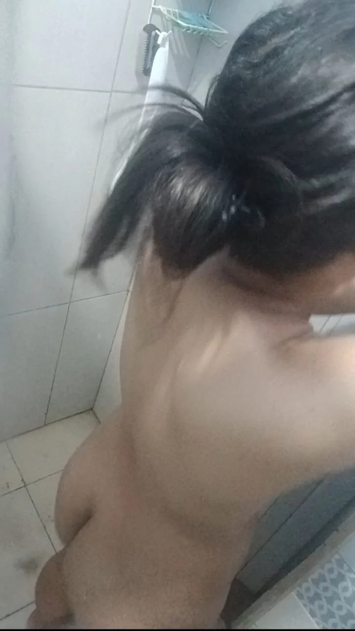 Pedi pra enteada bucetuda deixa crescer cabelo e olha que filhinha obediente putinha bucetuda dliça main image