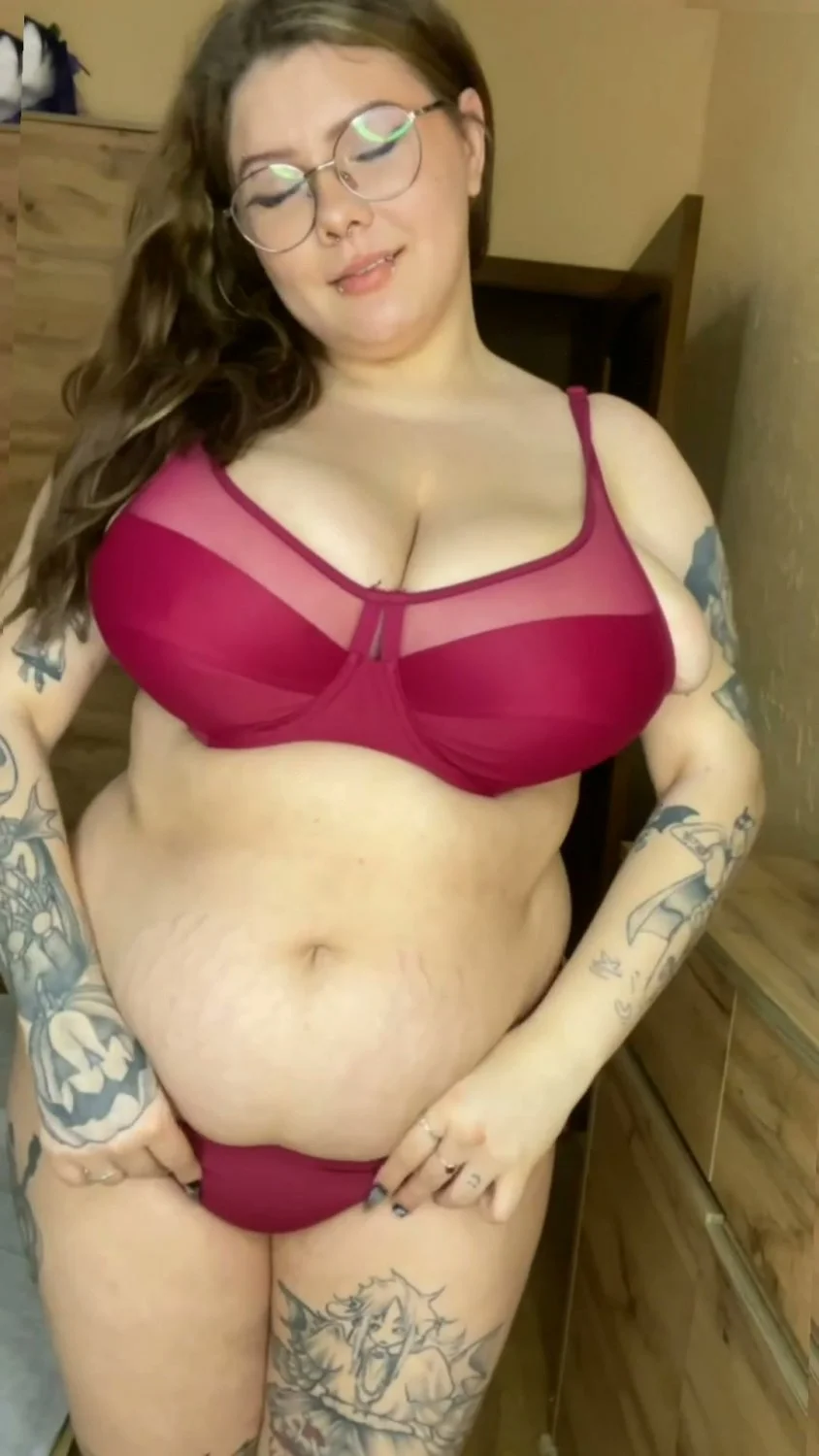 🔞 Sexy round ass gorgeous riding cock naked wet pussy 🍑💦 OF now image 5