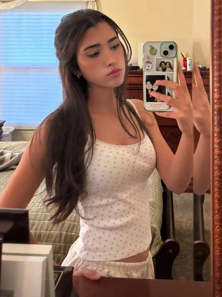 pretty girl Gracie (Maxy's friend) image 22