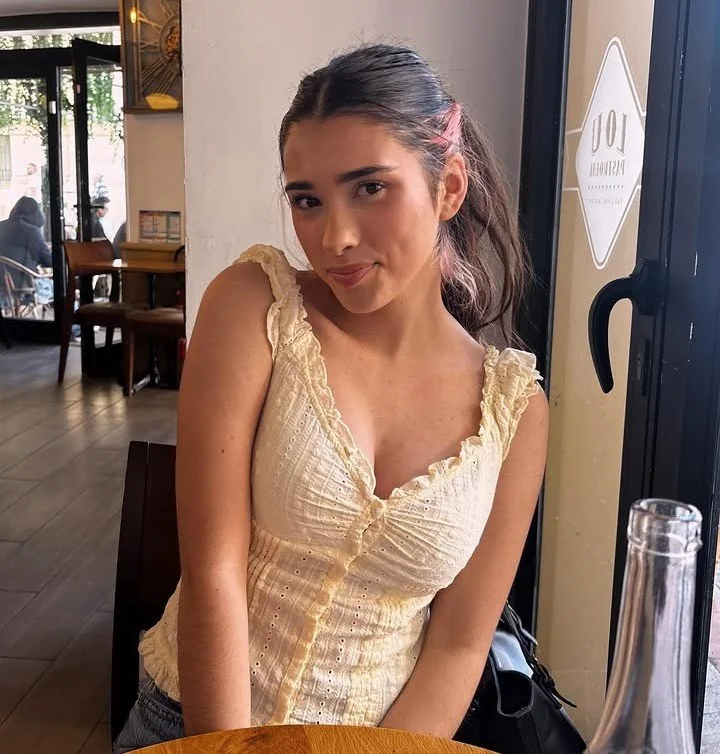 pretty girl Gracie (Maxy's friend) image 38