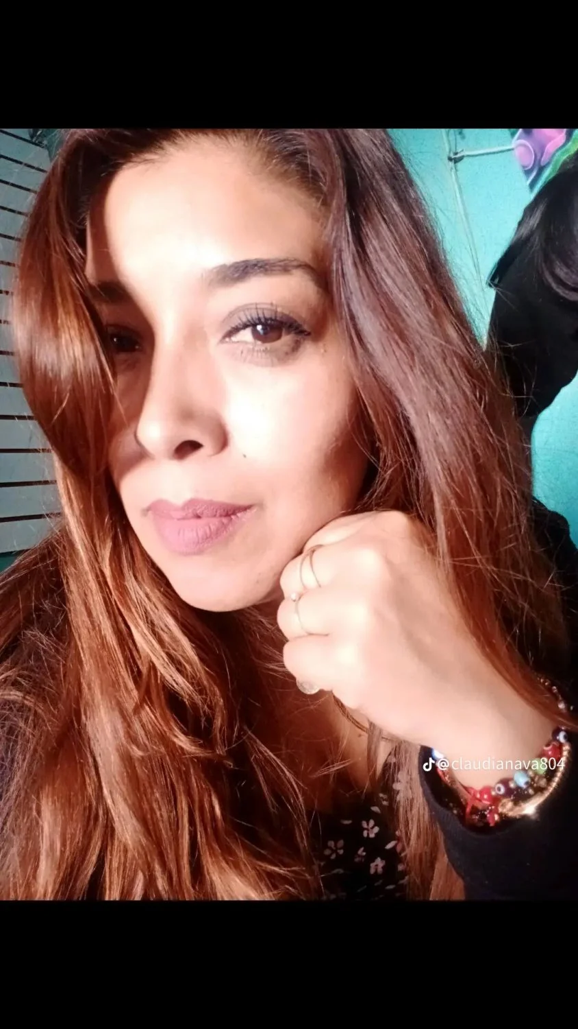 Exhibiendo la suegra de un usuario.Tiene una cara de puta que rico 😋 image 3