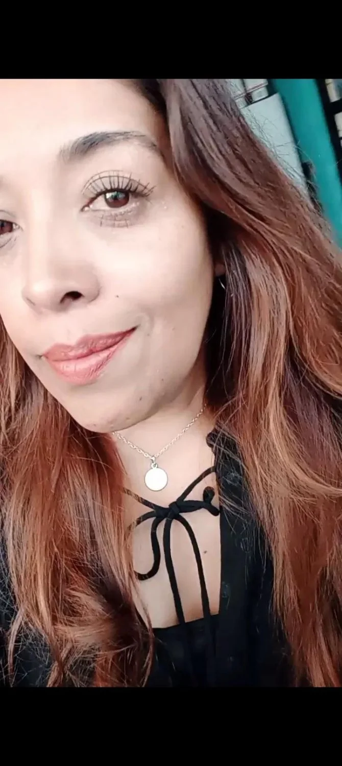 Exhibiendo la suegra de un usuario.Tiene una cara de puta que rico 😋 image 5