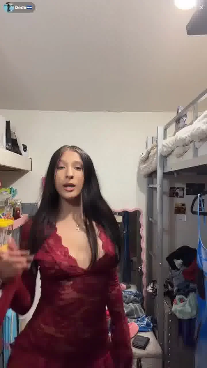tiktok live latina thong image 2