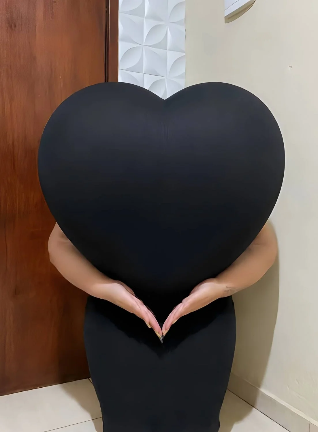 Ceci katully amiga gostosa rabuda image 1