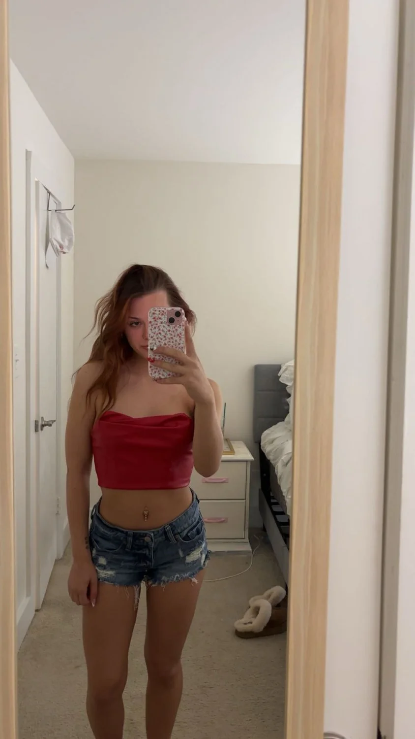 I heard you like curvy college girls is that true? image 2