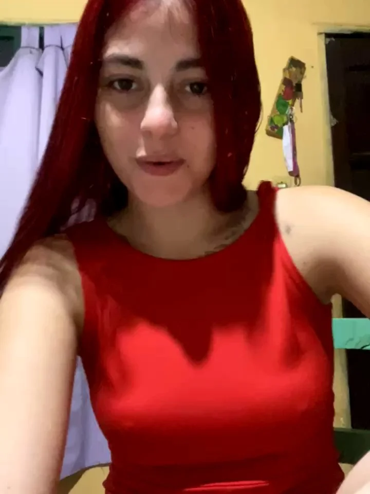 Joly Nena Pelirroja. De ricas 🤤 Tetas y Pezones Sabrosos 😋 image 2