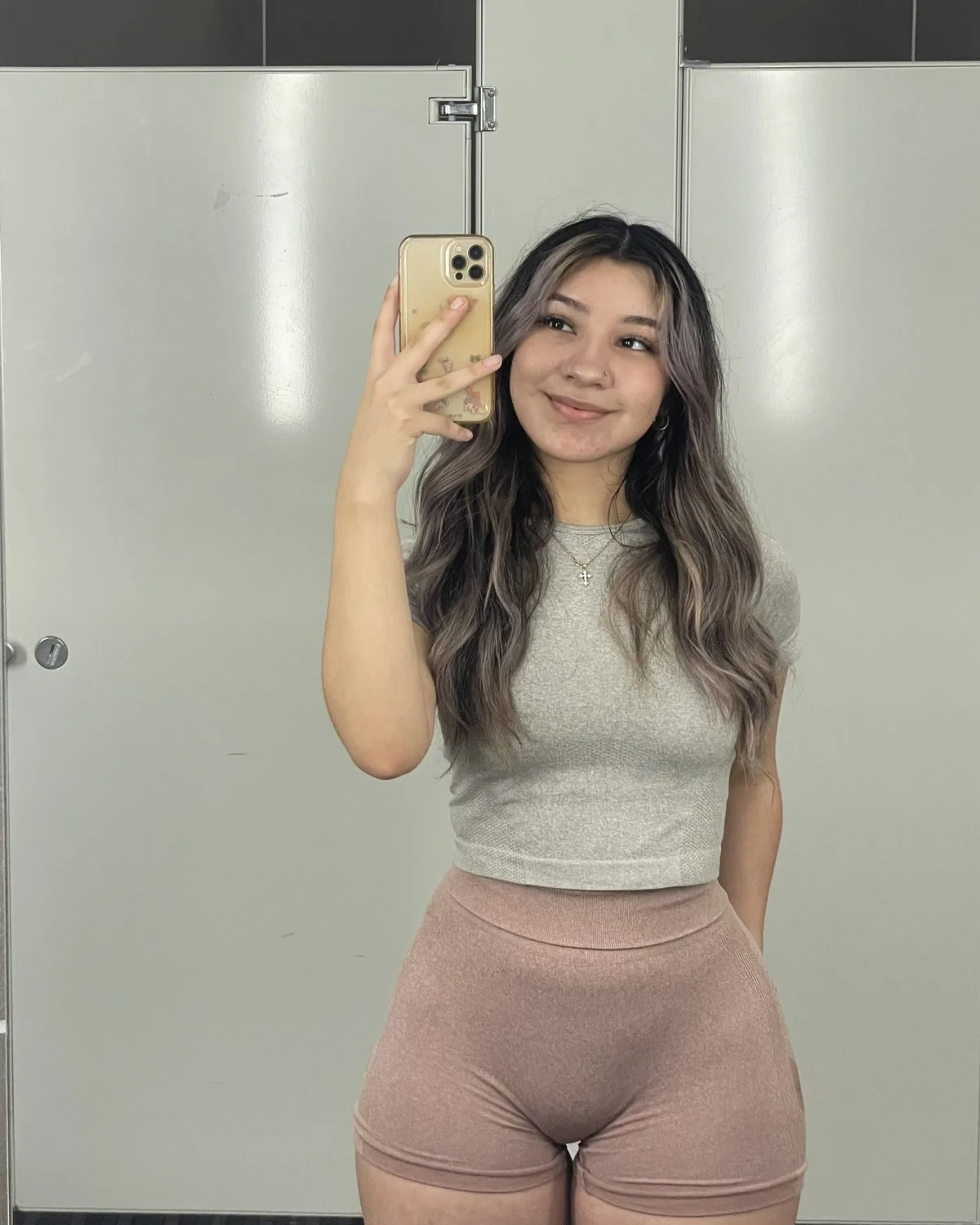 Vbunnyx . Vbunniex . Vbunniecx . Vanessa from Houston dm to see more image 3