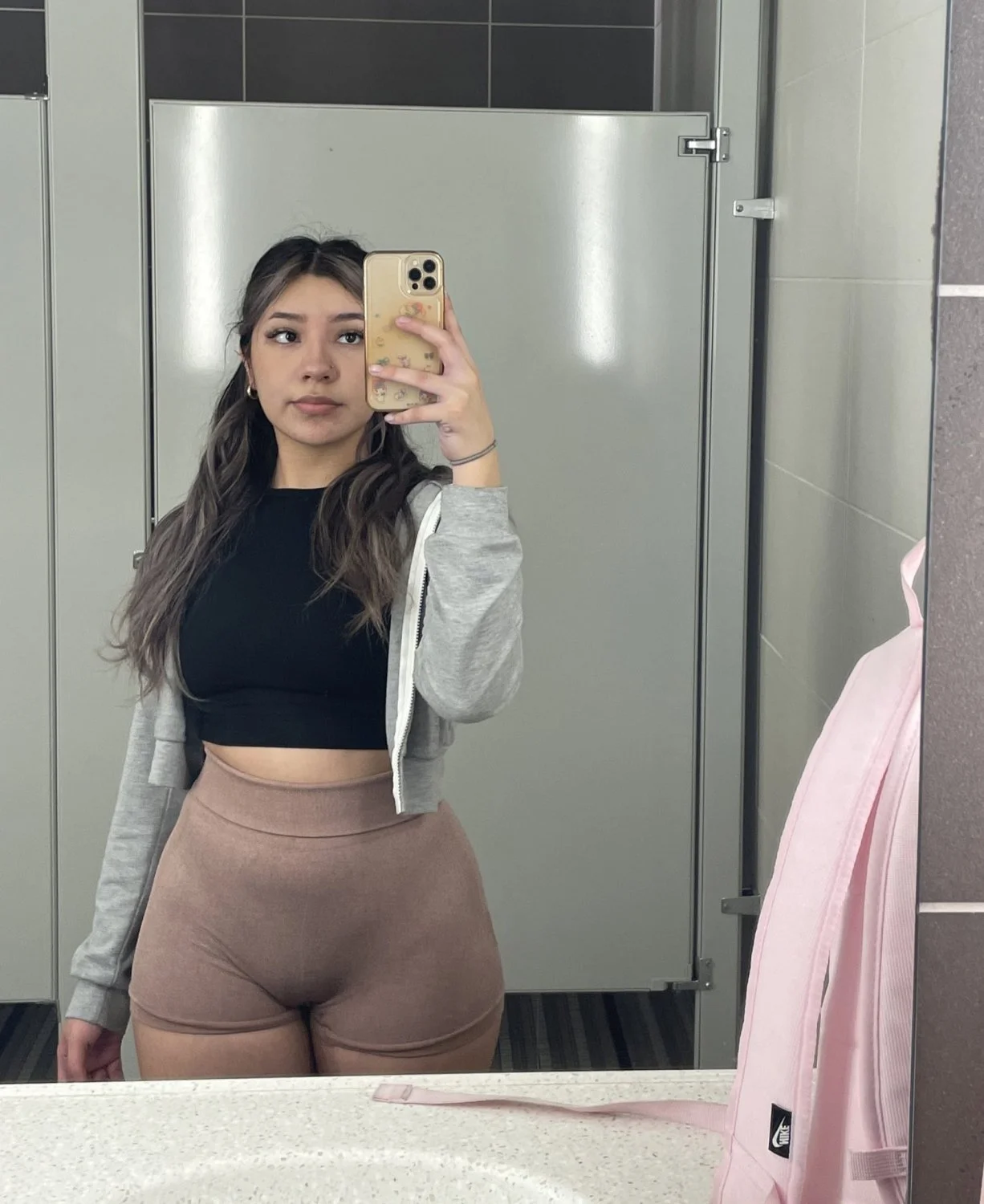 Vbunnyx . Vbunniex . Vbunniecx . Vanessa from Houston dm to see more image 6