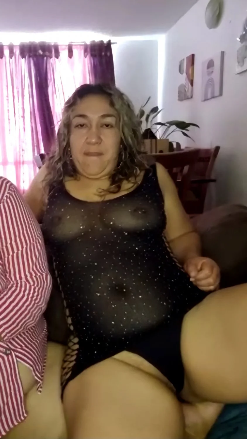 2 putipobre madura amigas parte 1 image 39