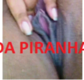 Piranha lixo Esse cu adora receber muito esperma, até garrafa de cerveja já entrou nesse rabo sujo main image