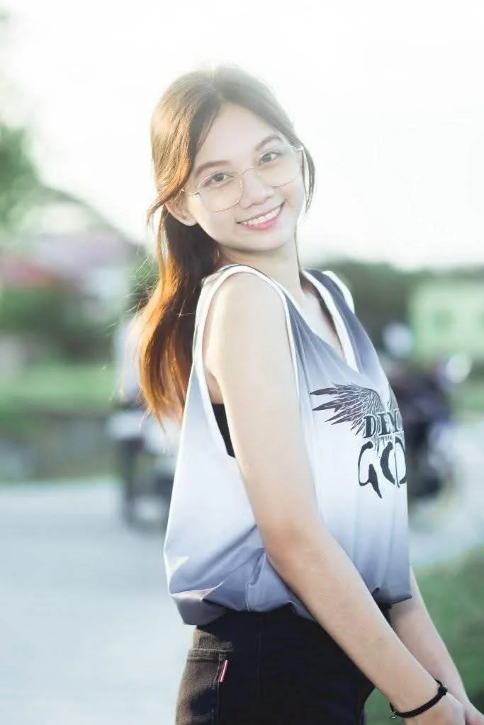 Asian Teen With Nice Ass image 2