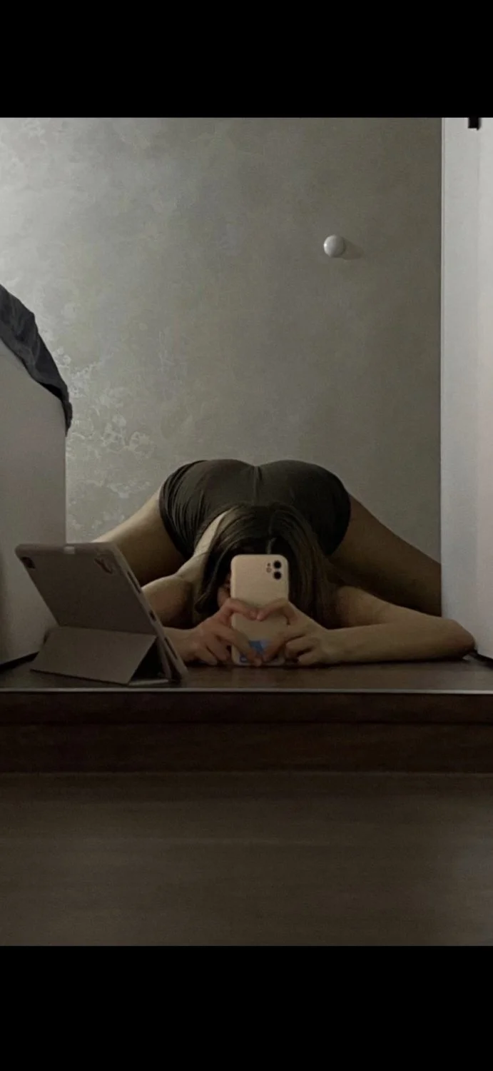 Nice slut begs for a big load image 3