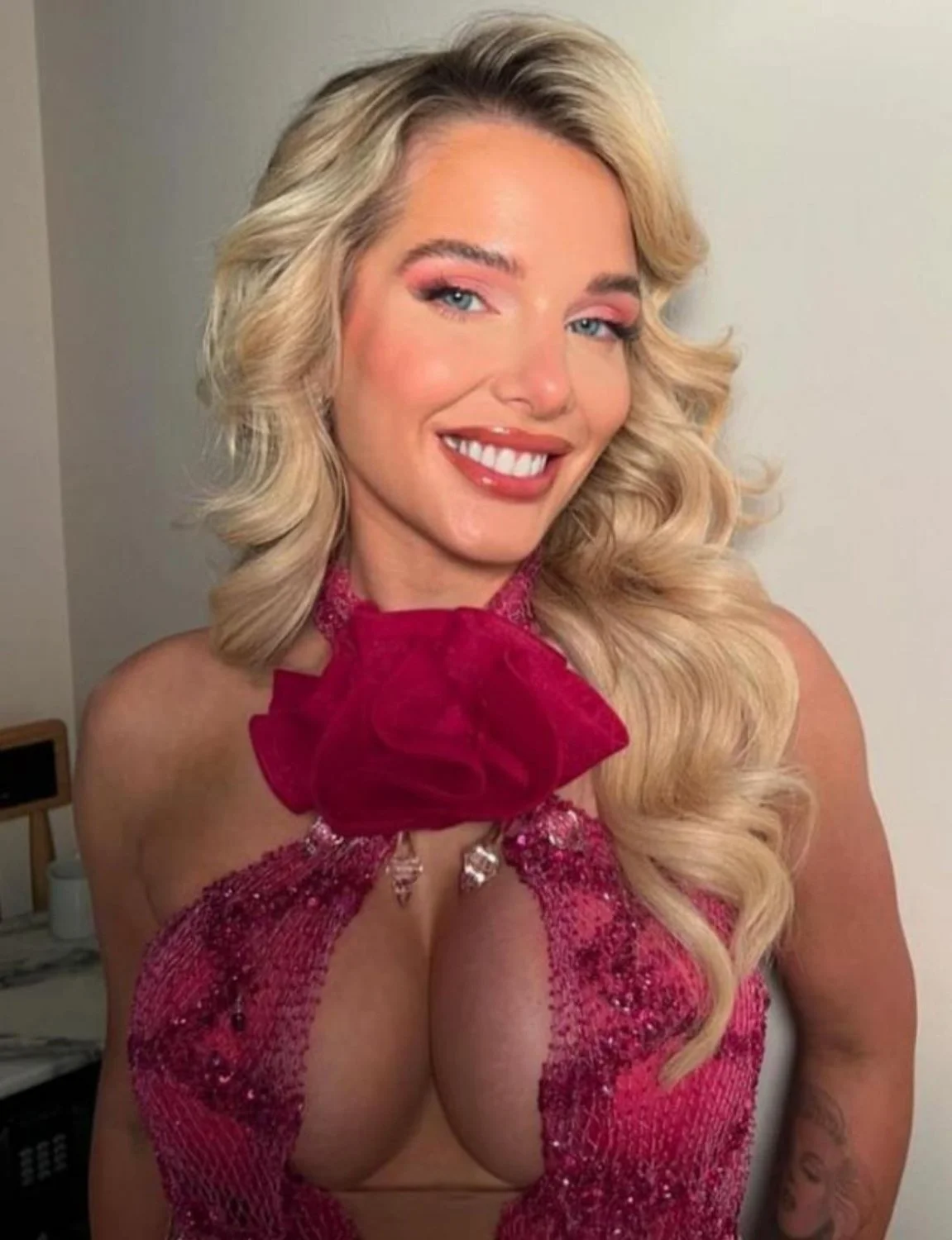 Gooning for celebs image 29
