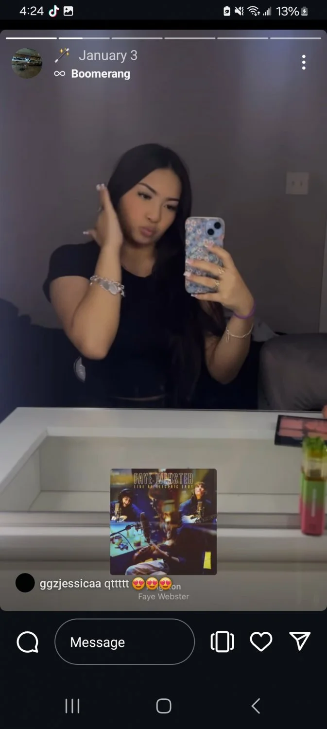 Latina😍 image 2