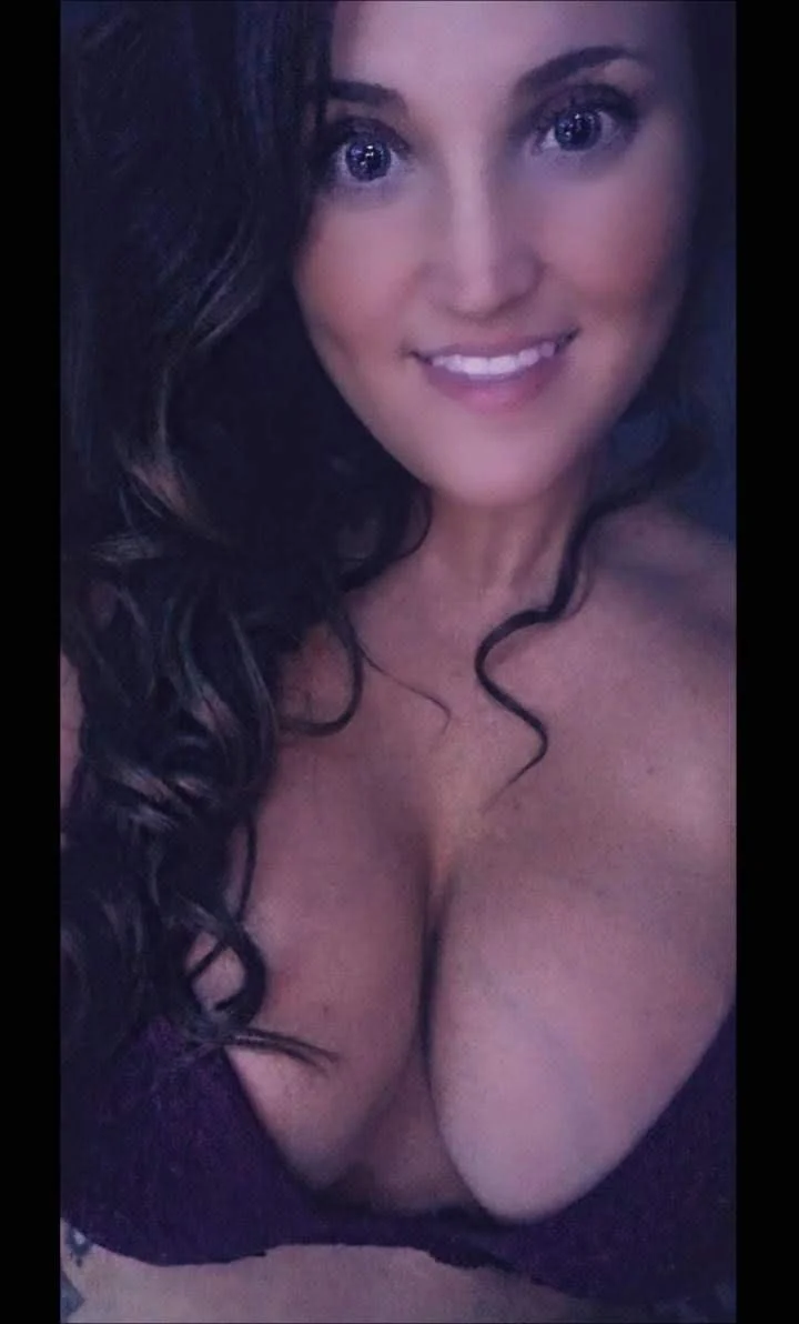 She Loves Showing Off Her Tits image 12