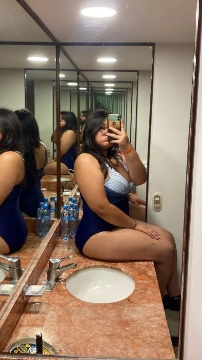 Thick Latina gf image 15