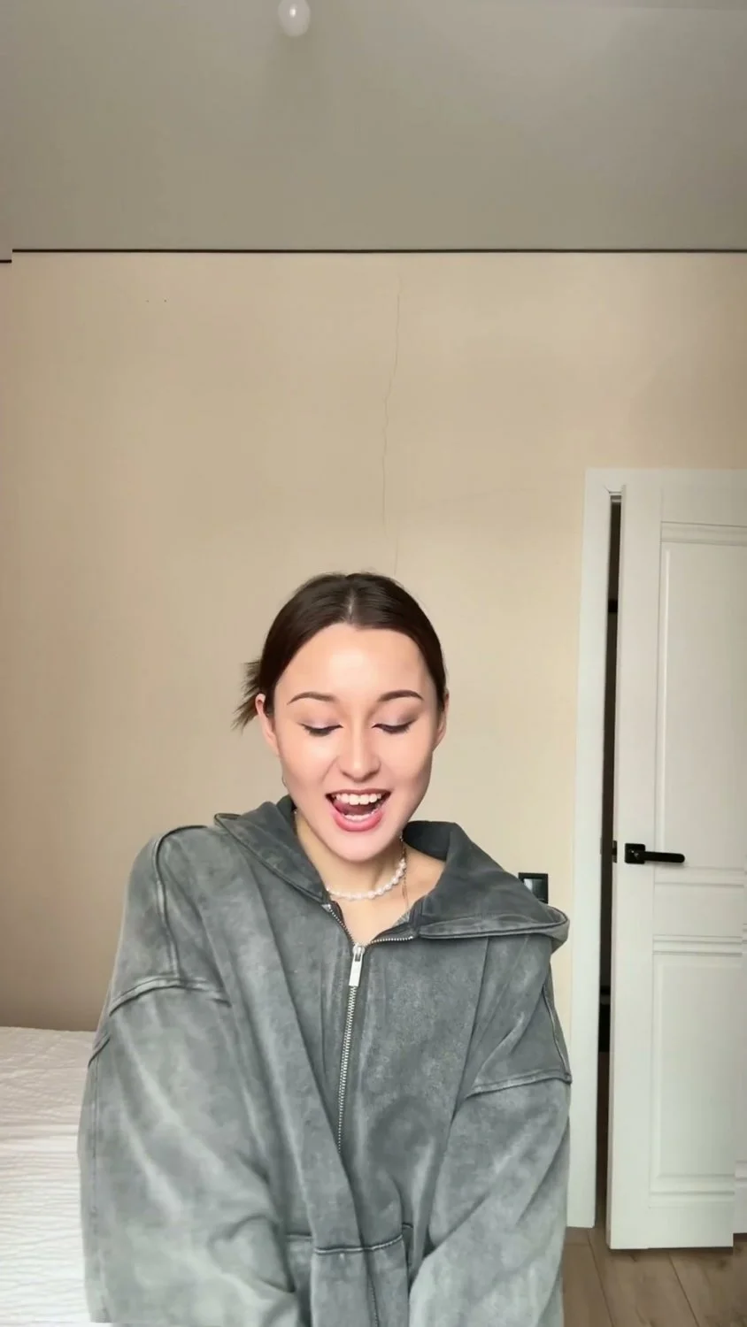 🔞 nude round ass pussy licking tight pussy cum dripping 🫦🍑 See my OF image 2