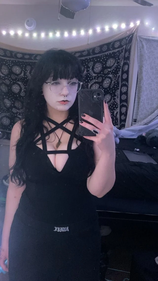 ALT Clown Slut image 11