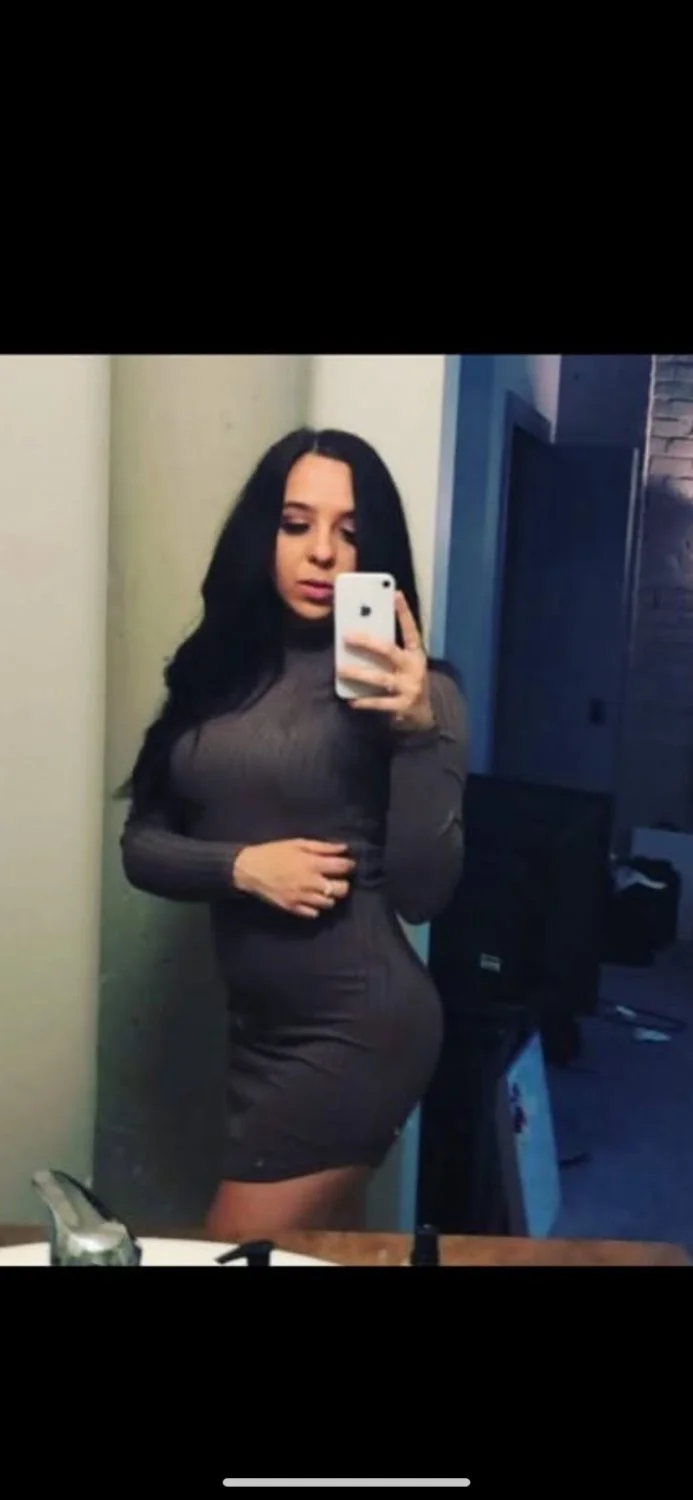 I need a dirty irl gooner now let’s bust to our fav sluts snap singhryan tons of stuff image 3