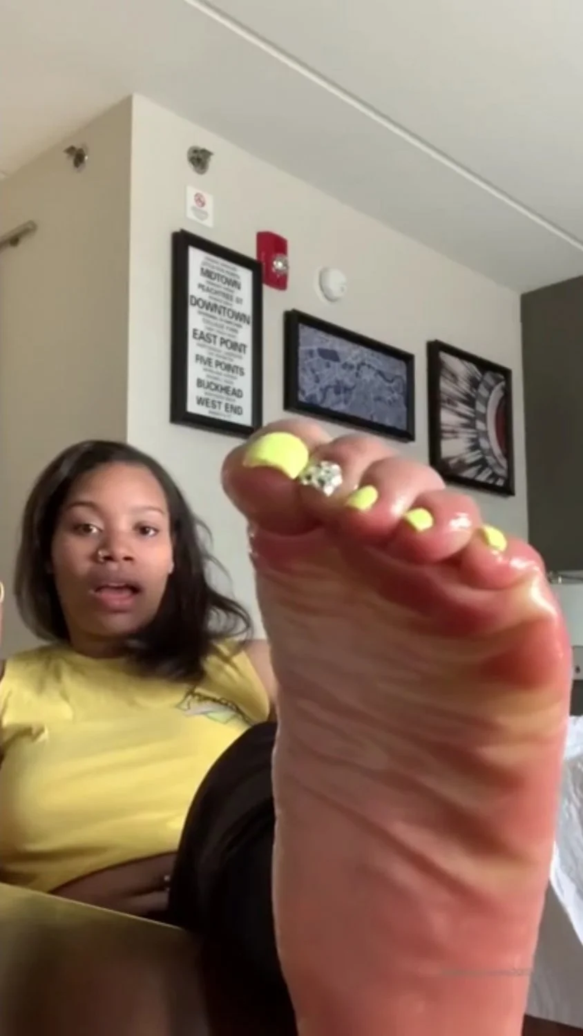 Oily Soles main image
