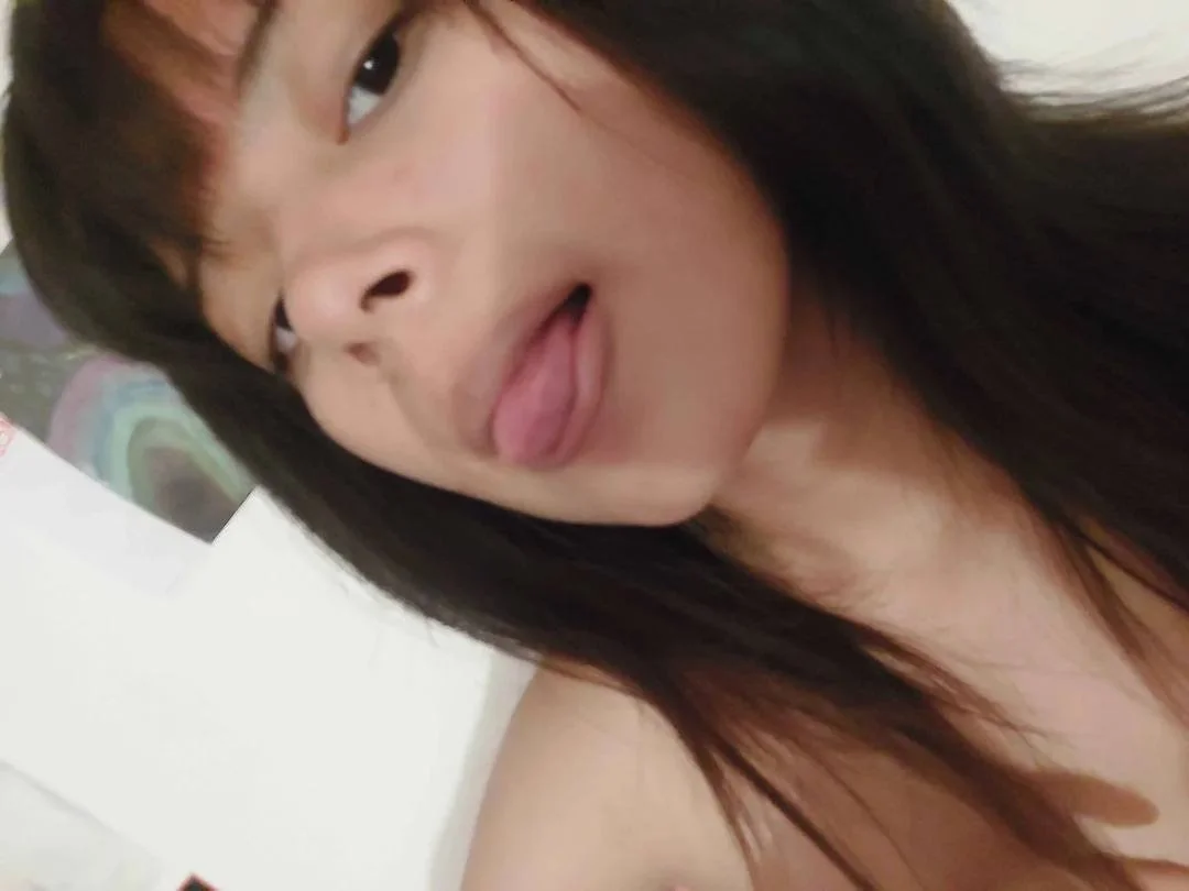 Another Angie post dm for exposure tele: hephaestus9106 image 19