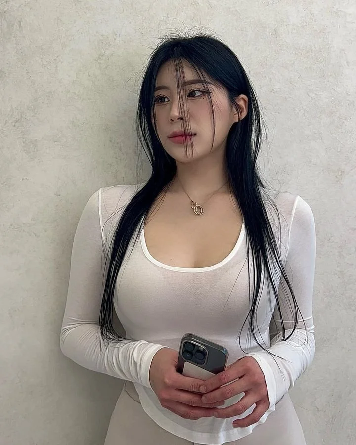 korean slut image 4
