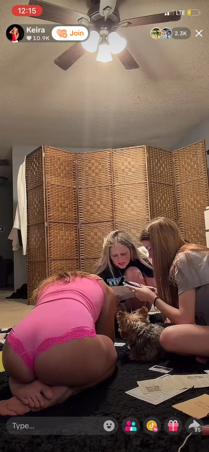 tiktok live tight ass k31r4 image 1