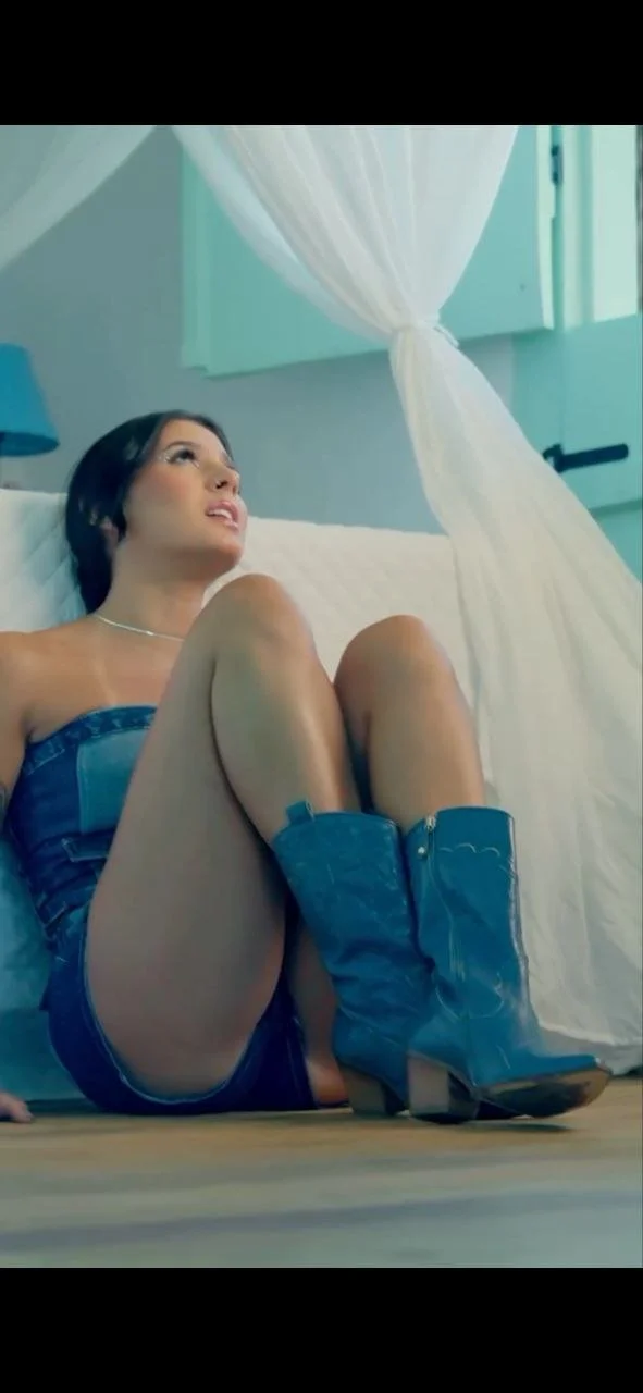 Ana Castela 🔥 image 3