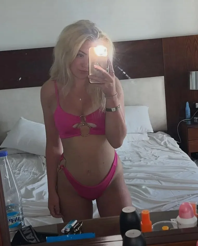 Little UK teen cum dump loves to show off image 4