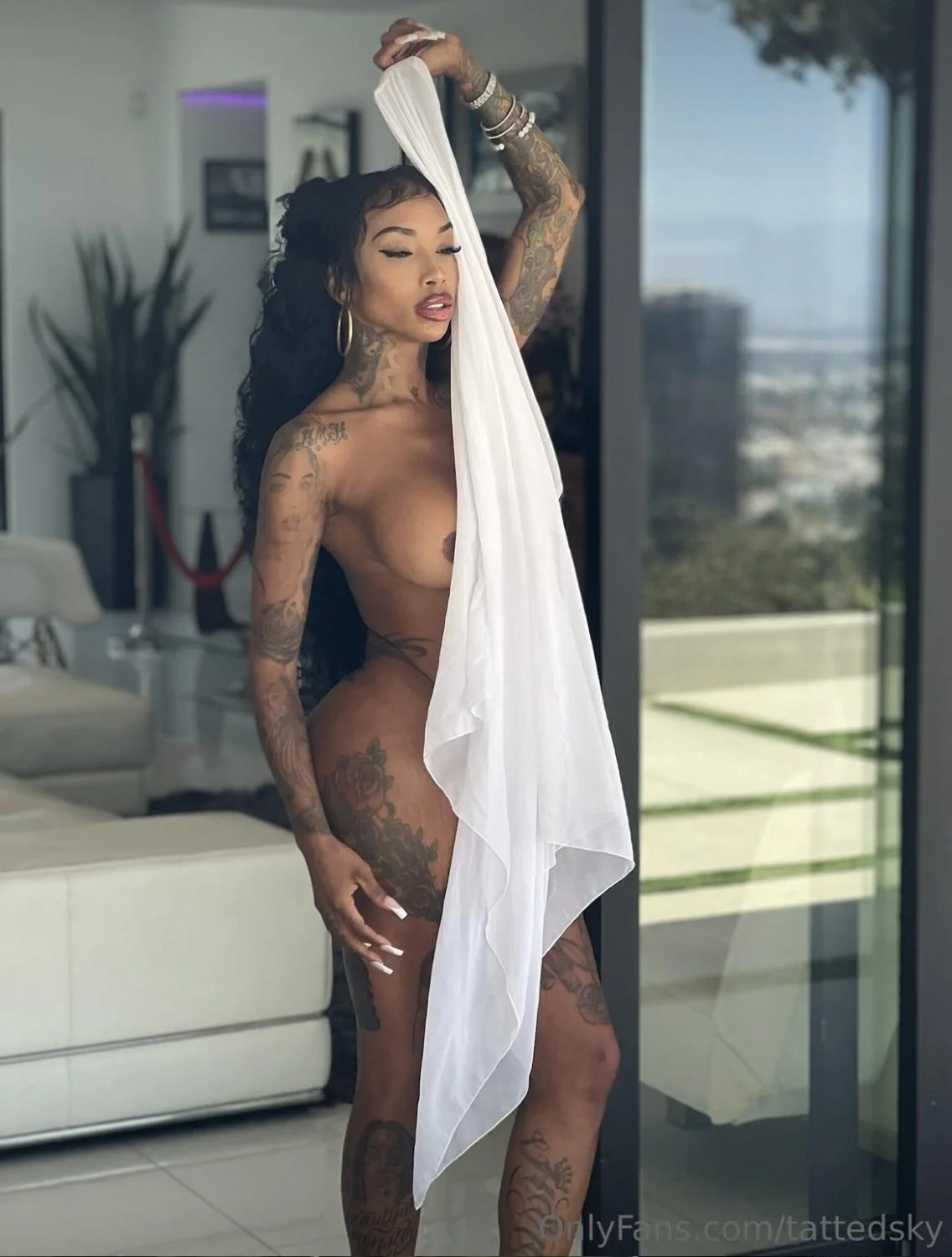 Black Ink’s TattedSky image 5