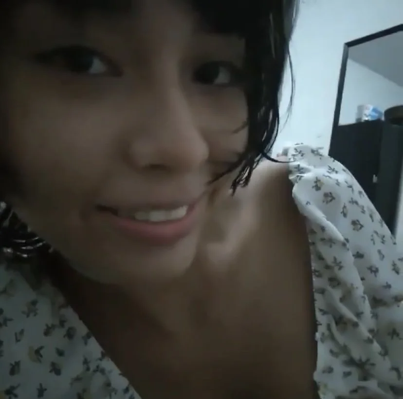 Otaku peruana se graba chupando pinga main image