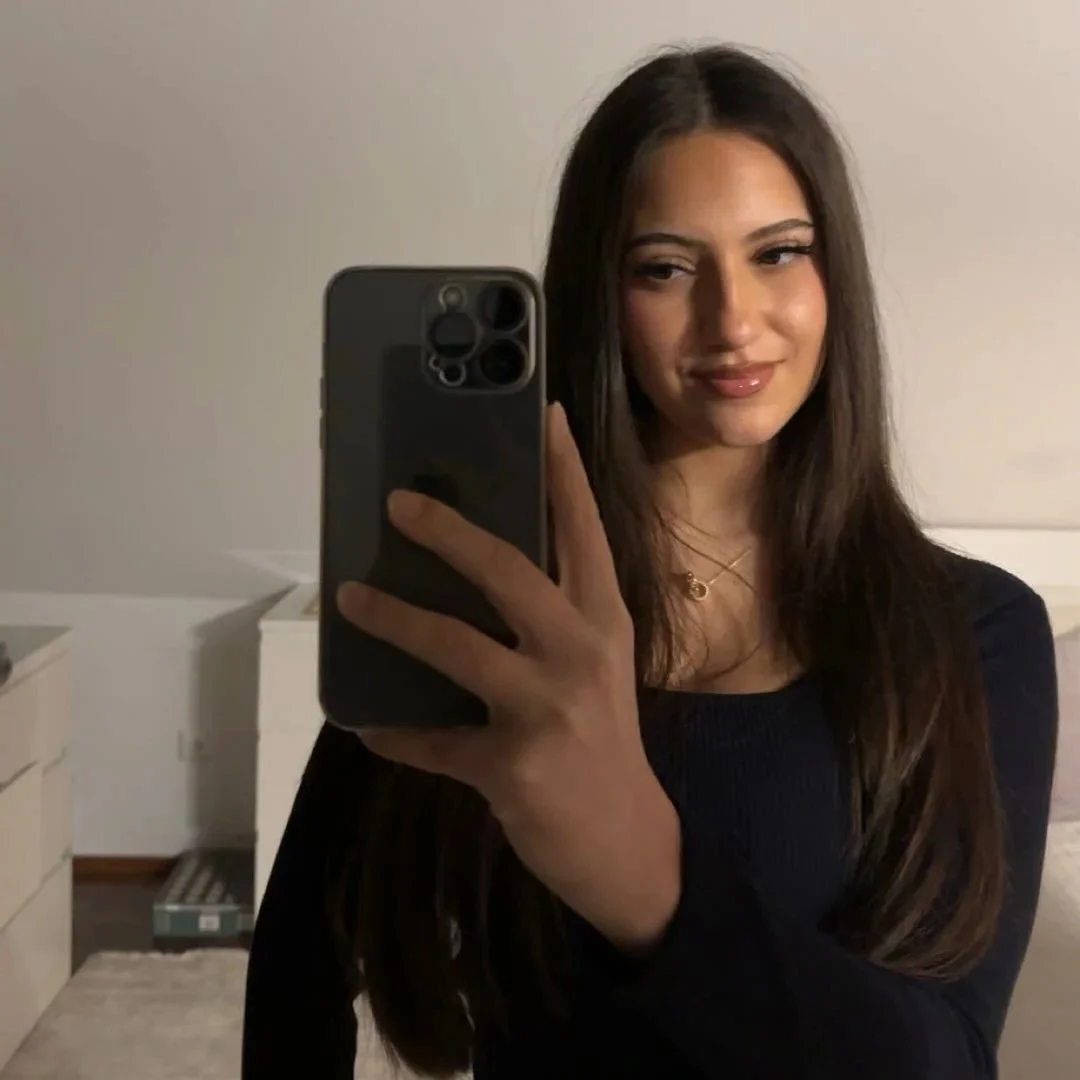Asra, 20, Stunning slut shows her boobs image 4