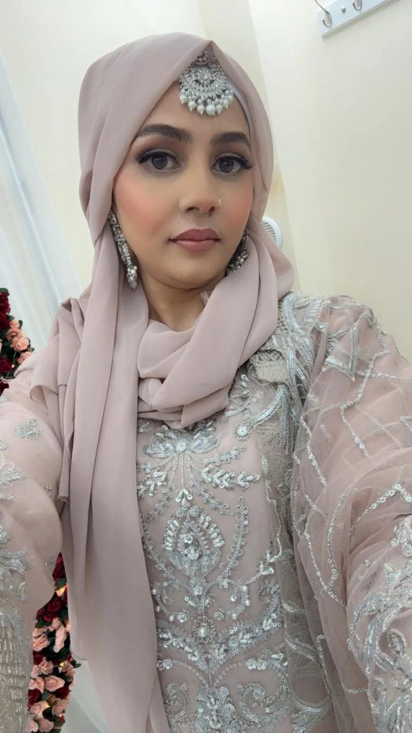 Sexy Pakistani hijabi slut image 8
