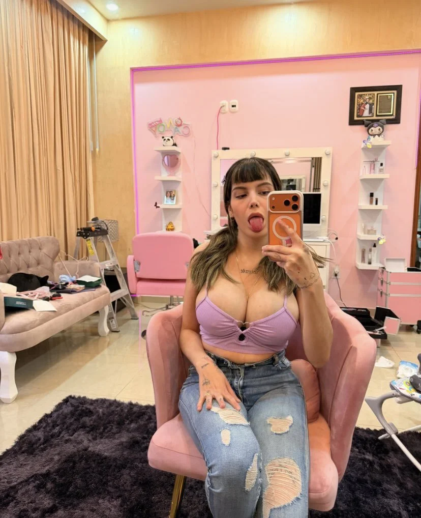 SEXY SOPHIA LEEH TETONA RICA image 31
