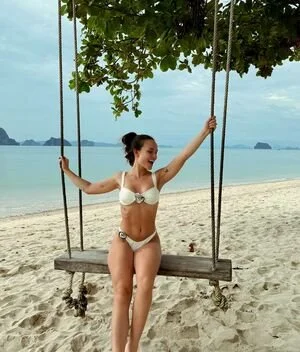 Essa Larissa Manoela tá uma delícia 🥵🥵🥵😛😛 image 17