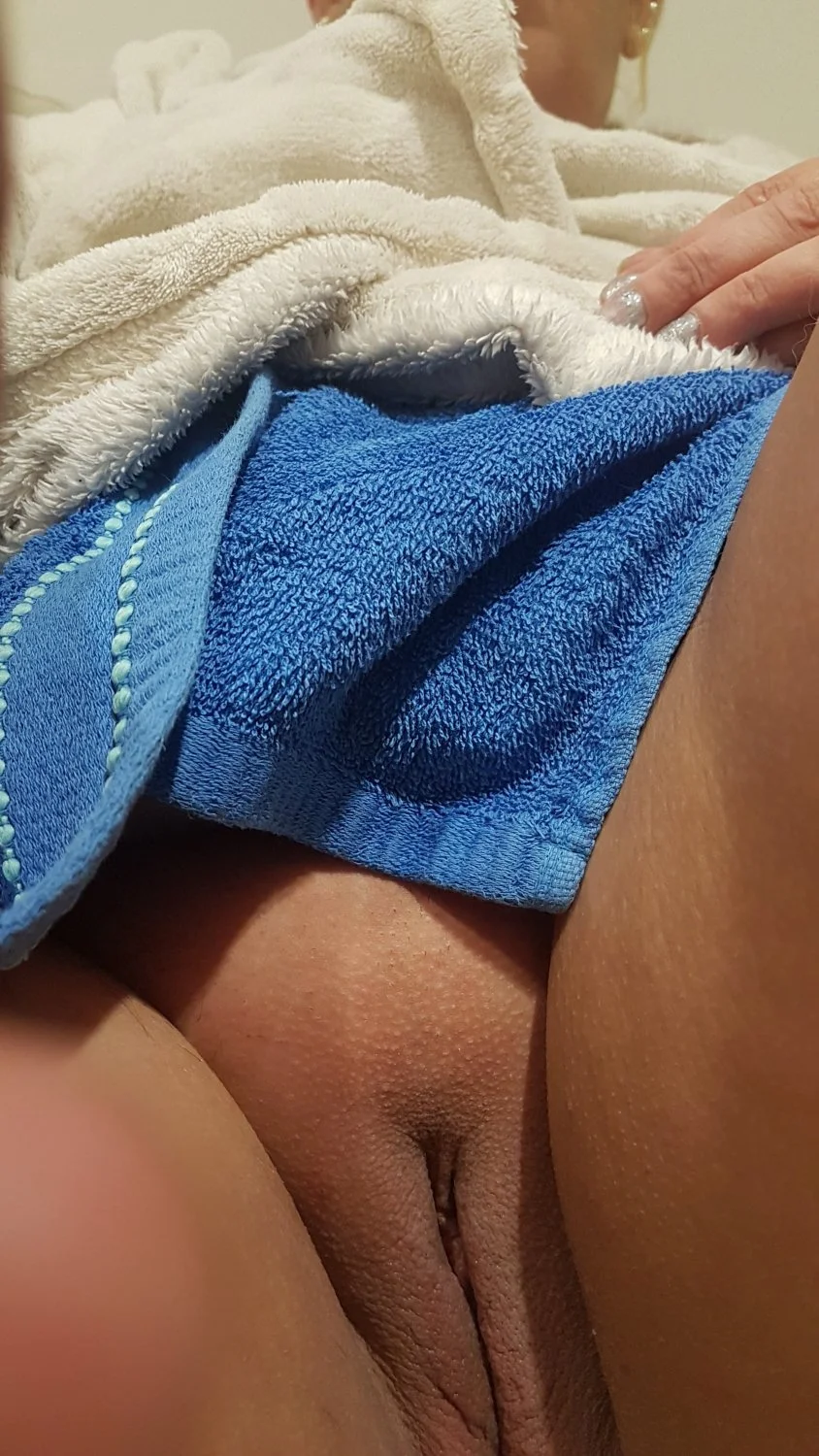 Milf Kitty 3 image 24