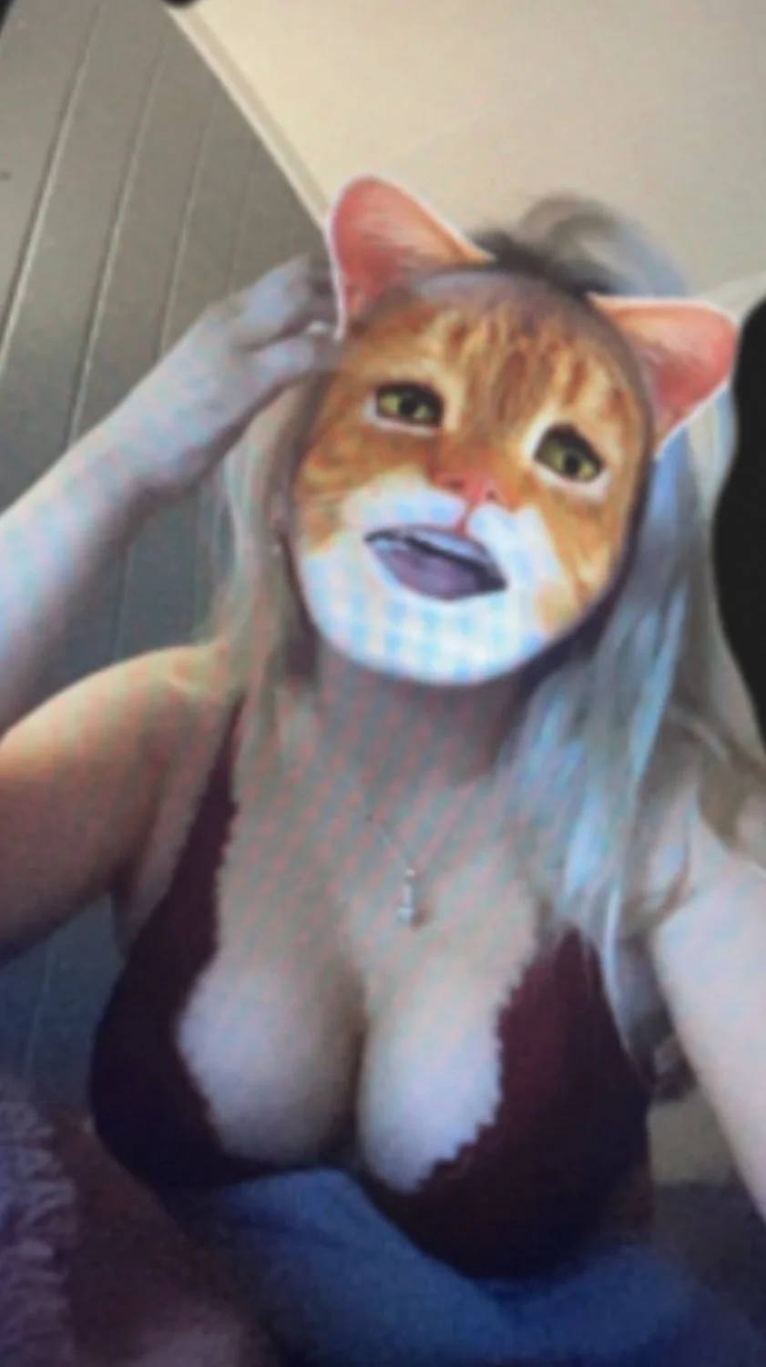 Big tits snap leak image 4